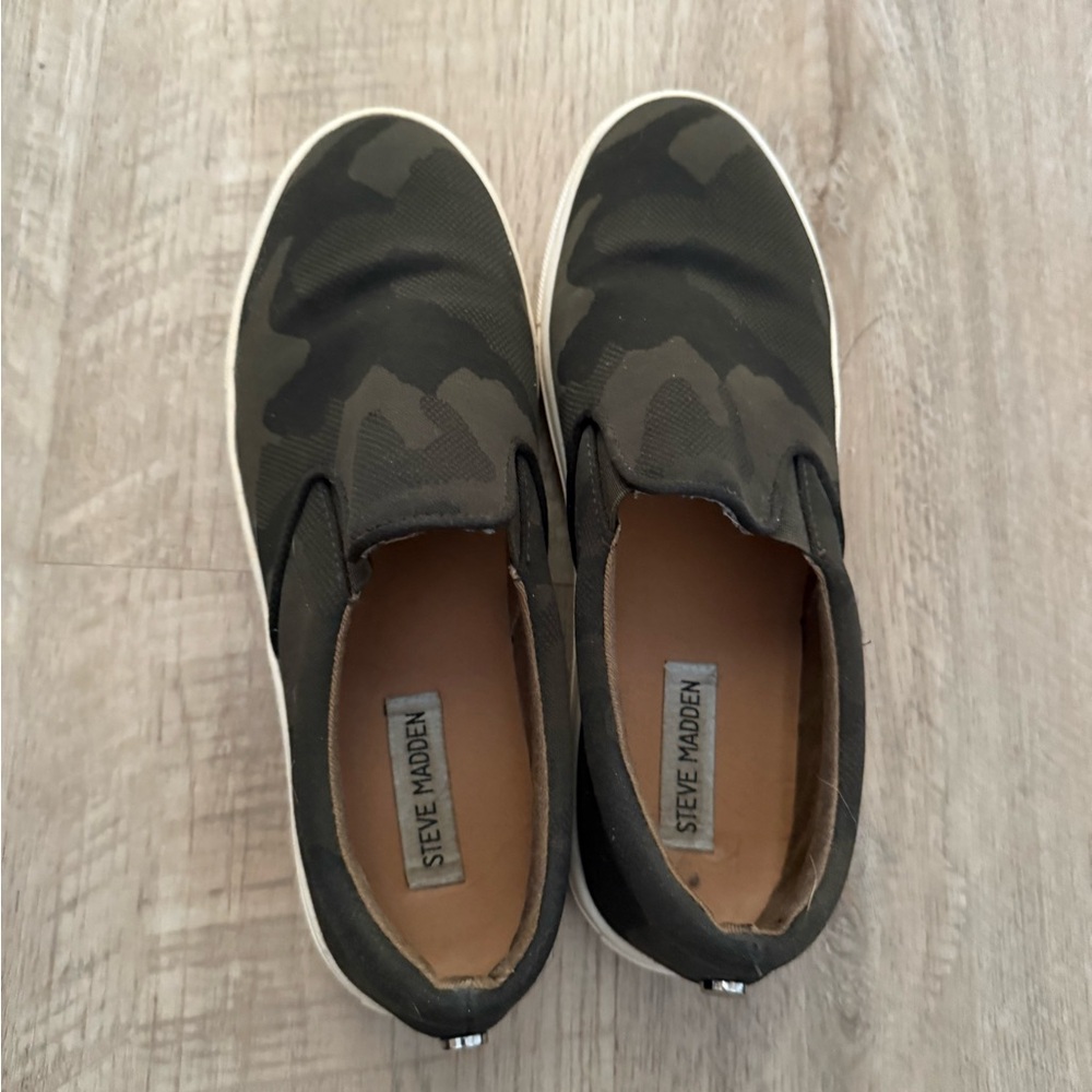 Steve Madden Olive Camouflage Slip-Ons